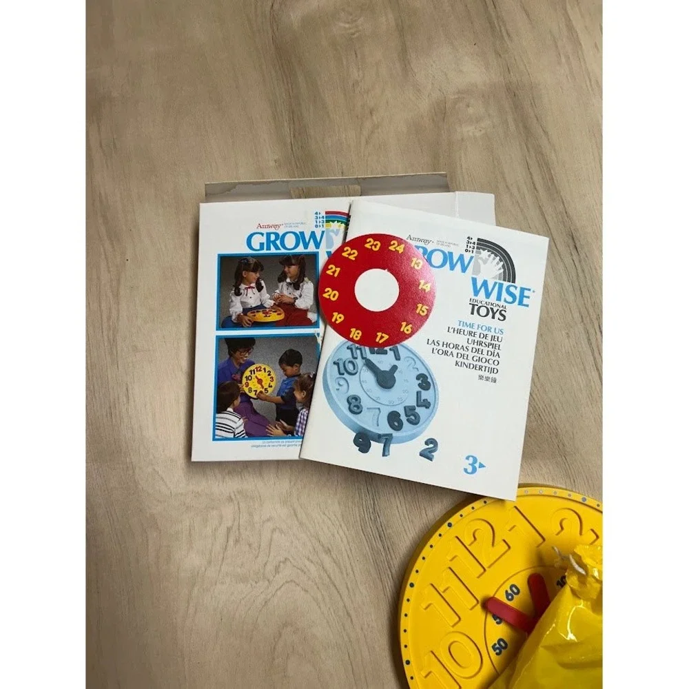 Vintage 1986 Amway Grow Wise Educational Clock Puzzle Learning Toy Yellow 10.5in